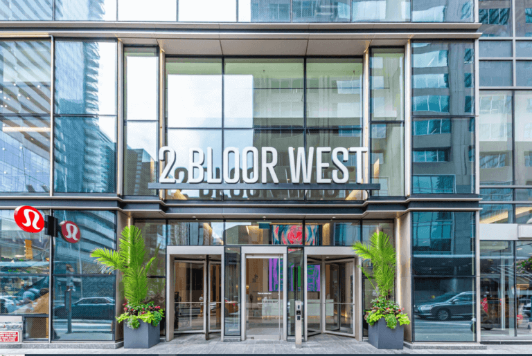 Oral Radiology Toronto will be moving to 2 Bloor West Suite 1903b in January 2025